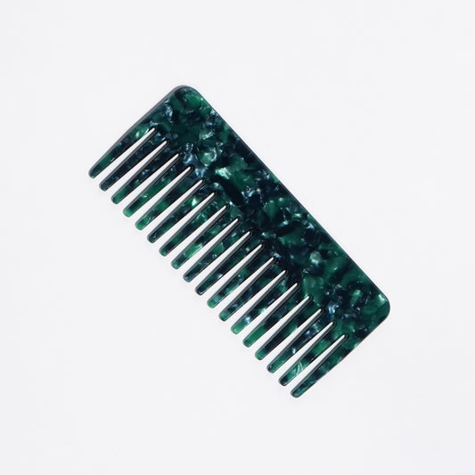 Wide-Tooth Comb